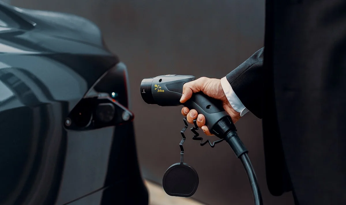 8 Saatte Tükendi: Çinli Elektrikli Otomobil Devinin Yeni Modeli Neden Bu Kadar Hızlı Satıldı?