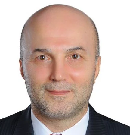 Ahmet Ulusoy Kimdir? 18 Ağustos 2026'da Sanat ve Akademide Yükselen İsim
