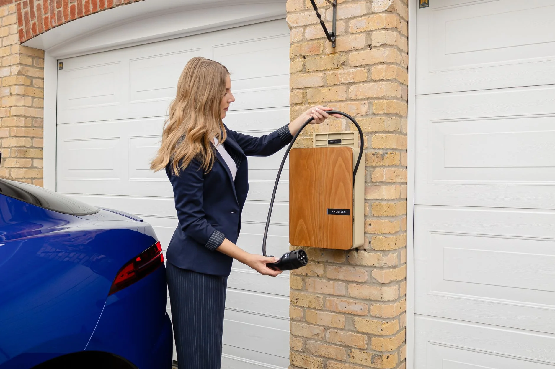 Alpine'ın Yeni Elektrikli Spor Otomobili Ne Zaman Tanıtılıyor? Porsche Taycan Rakibi EV'nin Türkiye Fiyatı ve Özellikleri