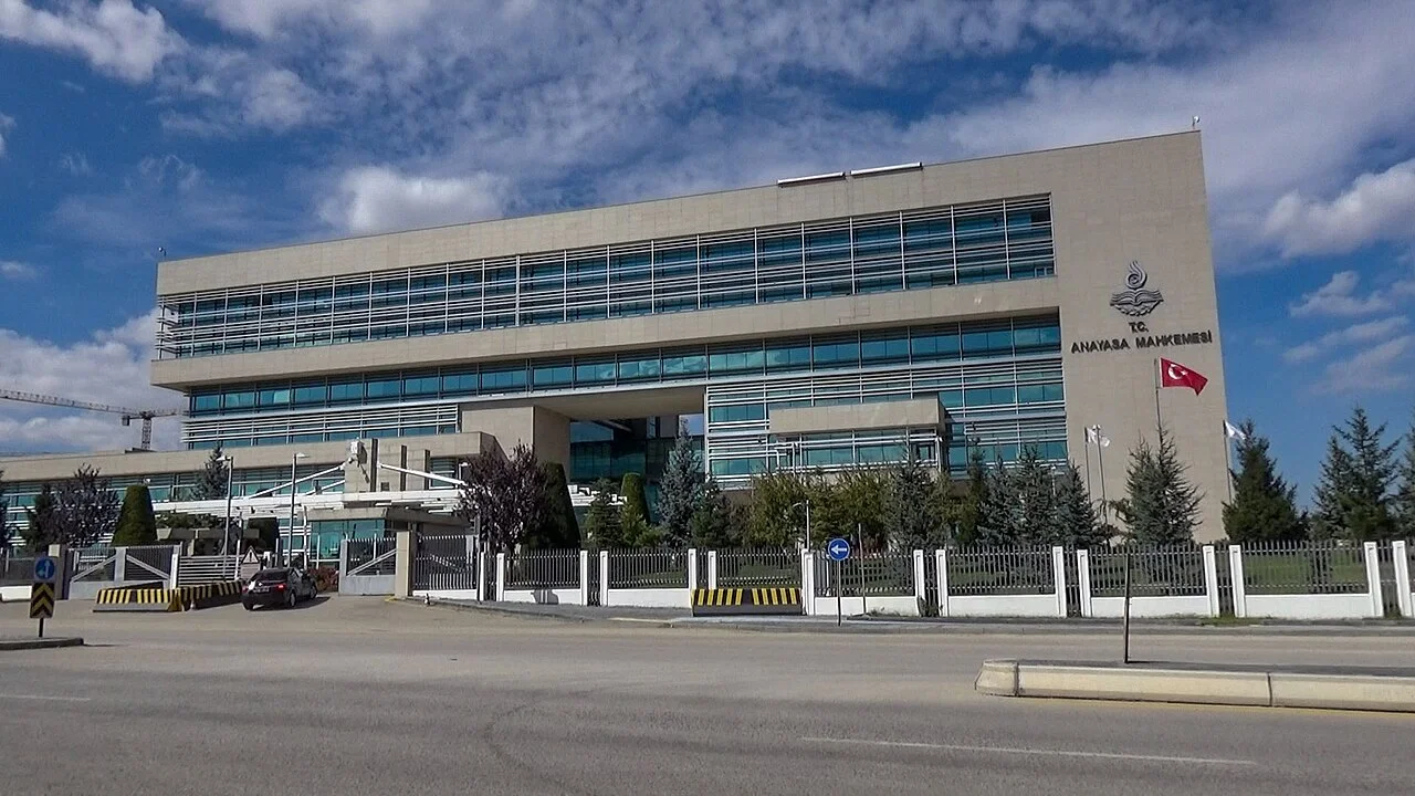Anayasa Mahkemesi Kararlarında Sınırlar: Basın Özgürlüğü Gerçekte Ne Kadar Korunuyor?