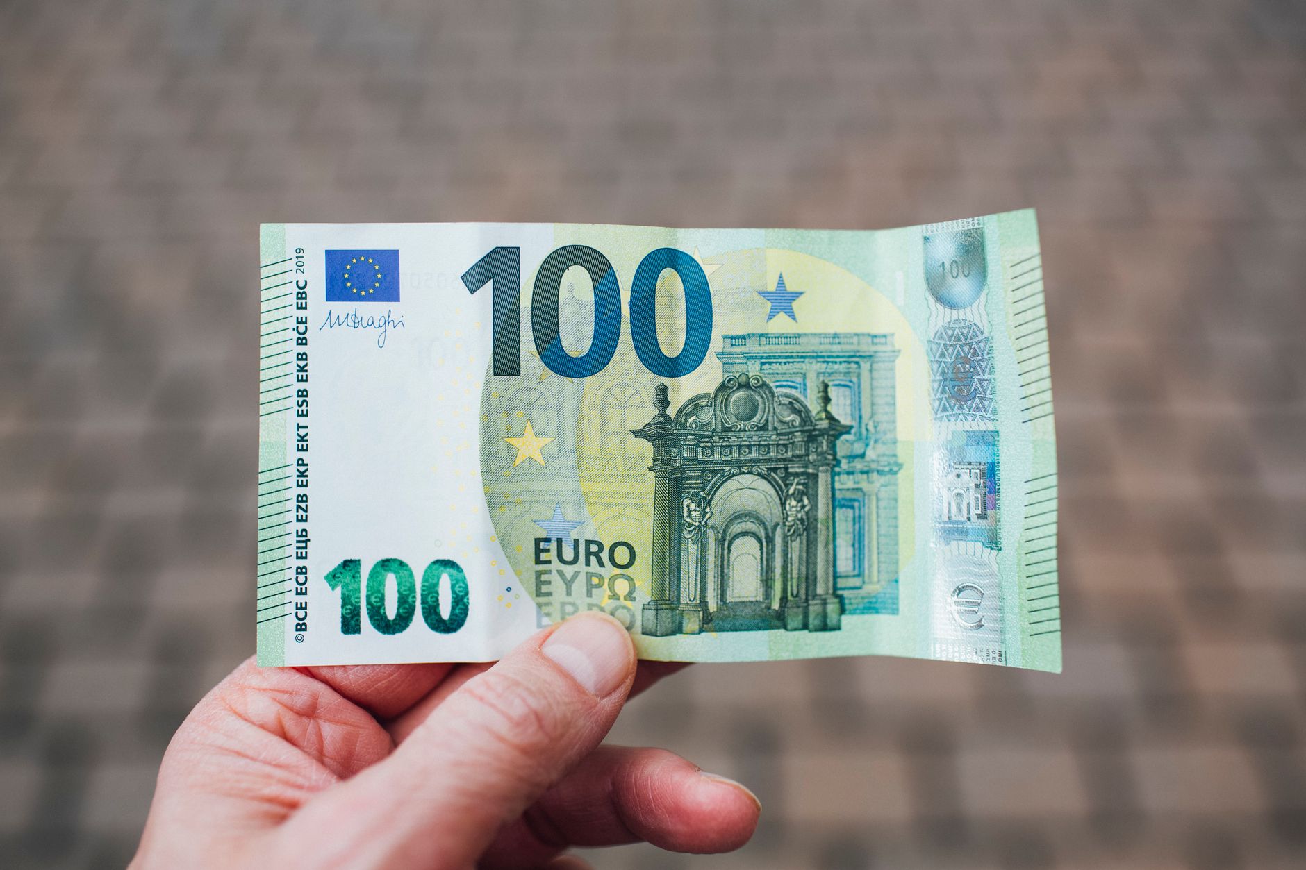 Euro 53,71 Seviyesine Yükseldi: Piyasalarda Yeni Hareketlilik
