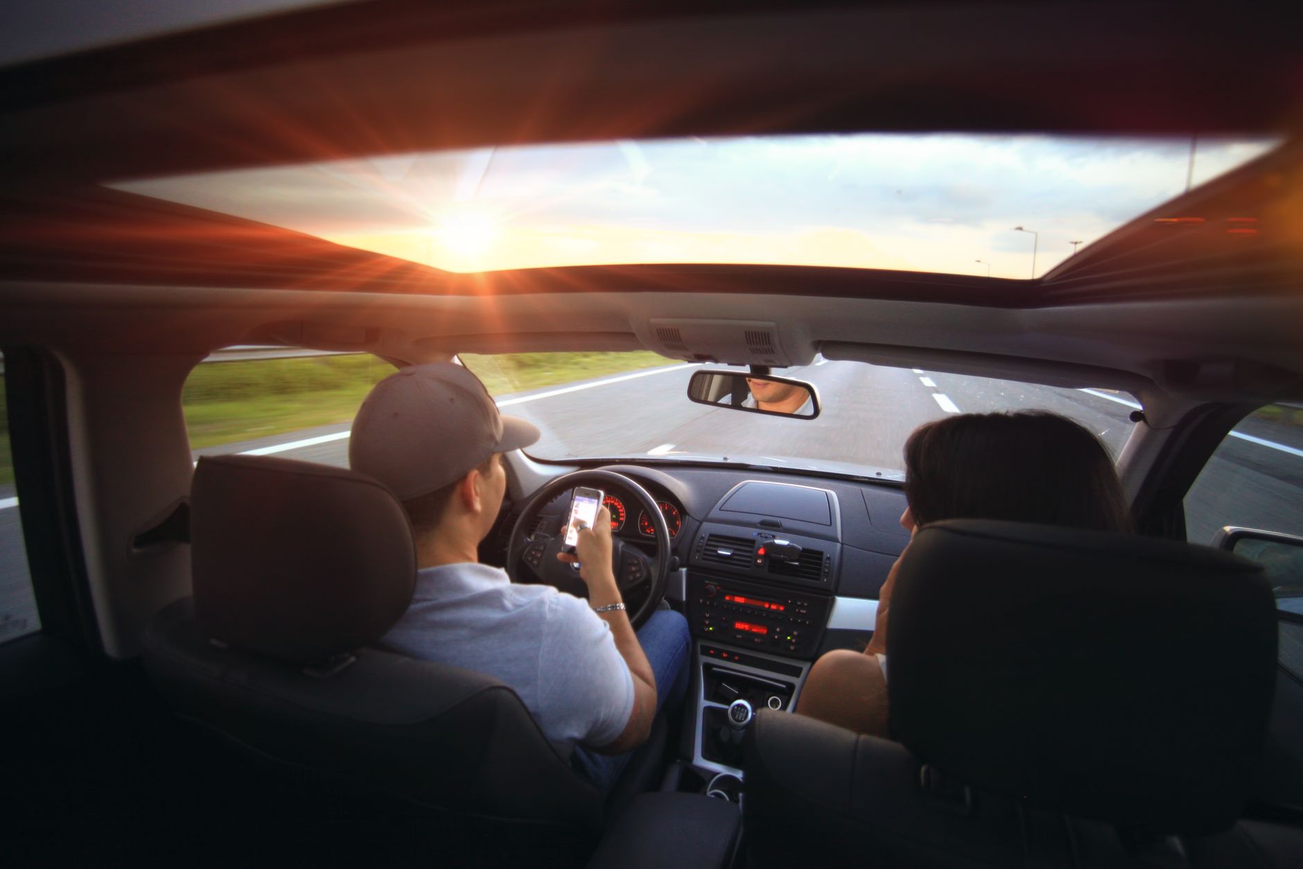 Milyarlık Otonom Sistemler Güvenli mi? IIHS Ezber Bozan Raporu Açıkladı