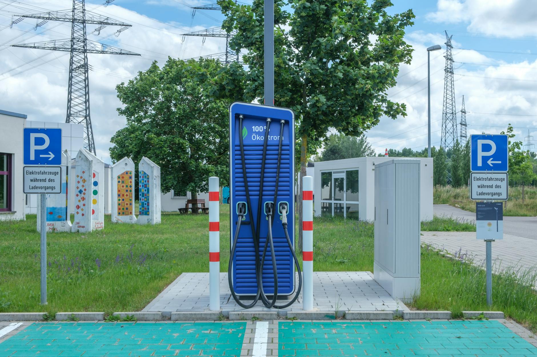 Türkiye'de Elektrikli Araç Şarj Noktaları 25 Bini Geçti