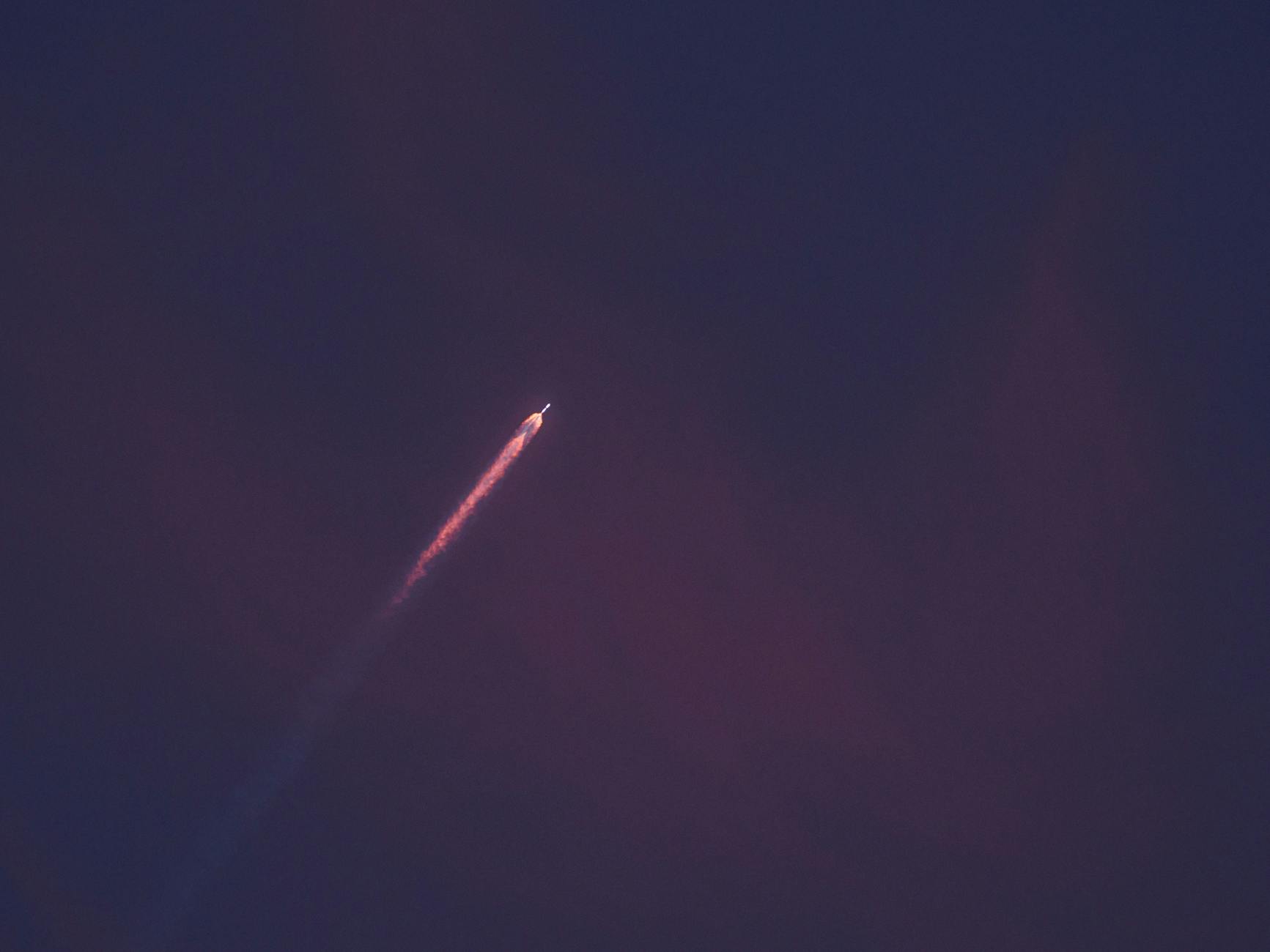 SpaceX Starship 12. Yörünge Testini Başarıyla Tamamladı: Yeniden Kullanılabilir Roket Hedefine Bir Adım Daha