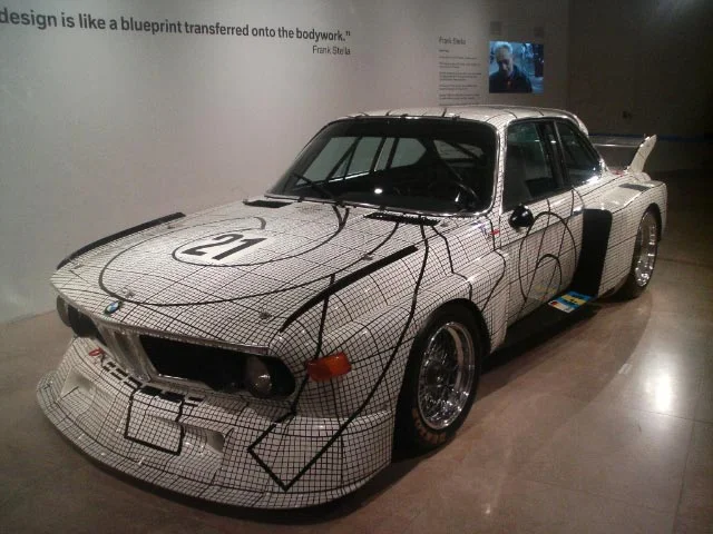 BMW Art Car Koleksiyonu: Sanat ve Mühendisliğin Buluştuğu 20 Efsanevi Otomobil