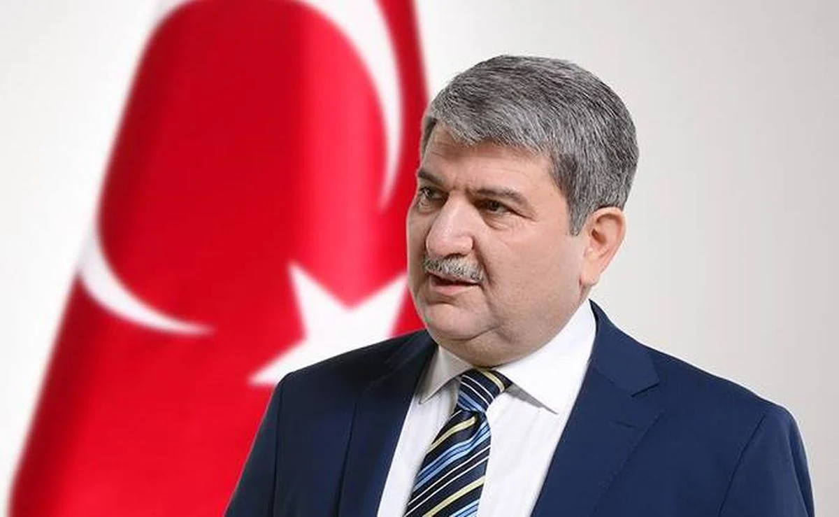 Cemalettin Kani Torun Kimdir? Uluslararası İlişkiler Uzmanının Akademik ve Siyasi Kariyer Yolculuğu