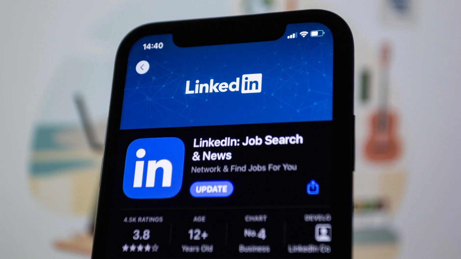 CV'nizdeki 10 Hata LinkedIn'inizi Nasıl Batırıyor? İşte Öne Çıkma Rehberi
