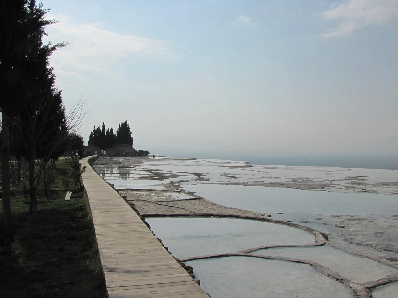 Denizli'nin Altındaki Sessiz Tehlike: Uzmanlar Pamukkale Fay Hattı İçin Ne Diyor?