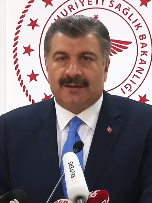 Fahrettin Koca, siyasetçi Arka Plan