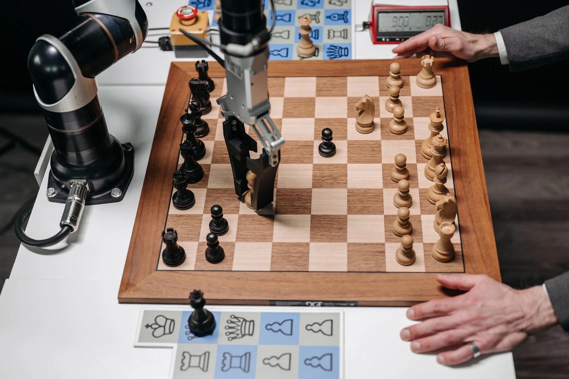 Google DeepMind'da Yeni Dönem: Hassabis'in Rol Değişikliği Küresel Yapay Zeka Pazarını Nasıl Şekillendirecek?