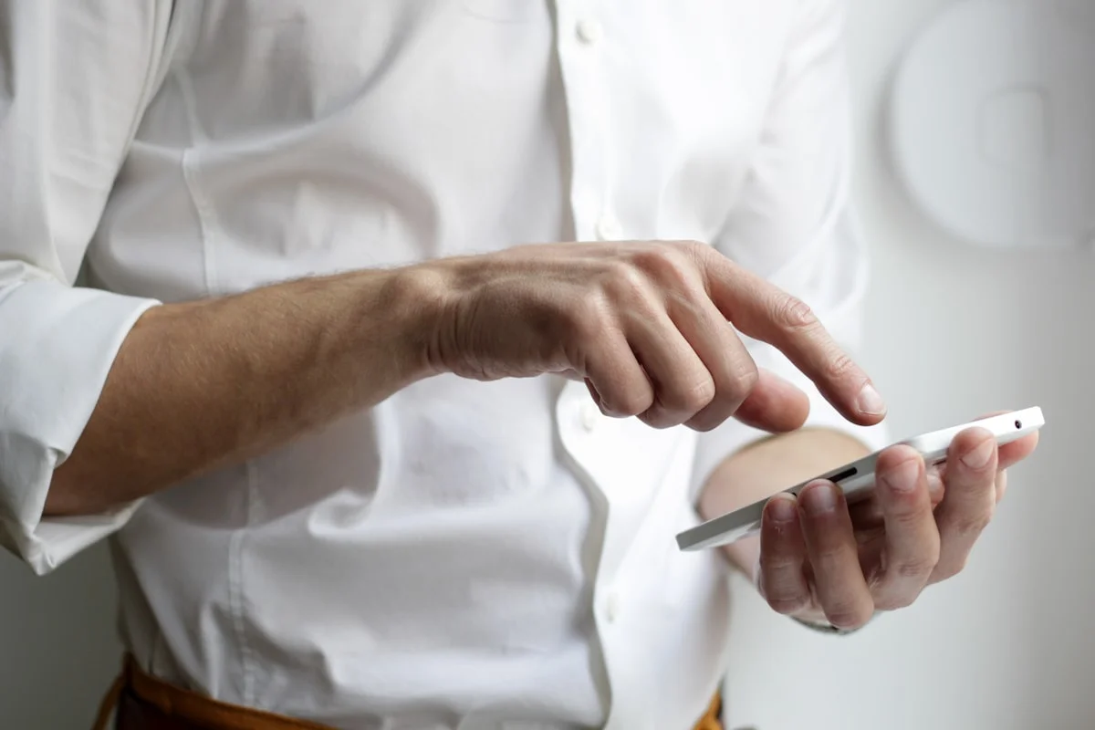 Instagram Çağı Kapanıyor mu? Algoritmalardan Kaçanların Yeni Sığınağı