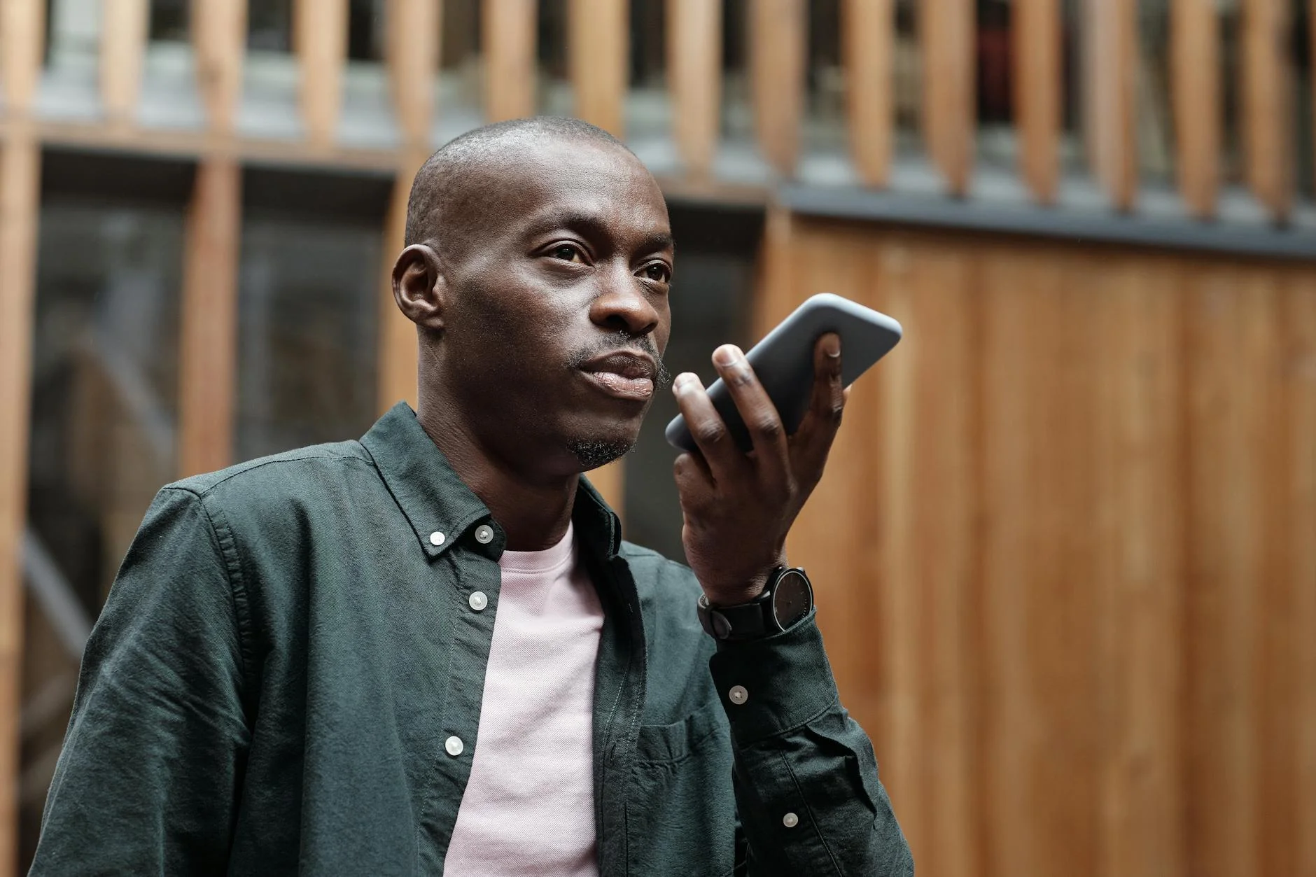 Klavyeleri Unutturacak Gelişme: Apple'ın Yeni Sistem Genelindeki Dikte Özelliği Hakkında Bilmeniz Gereken 5 Şey