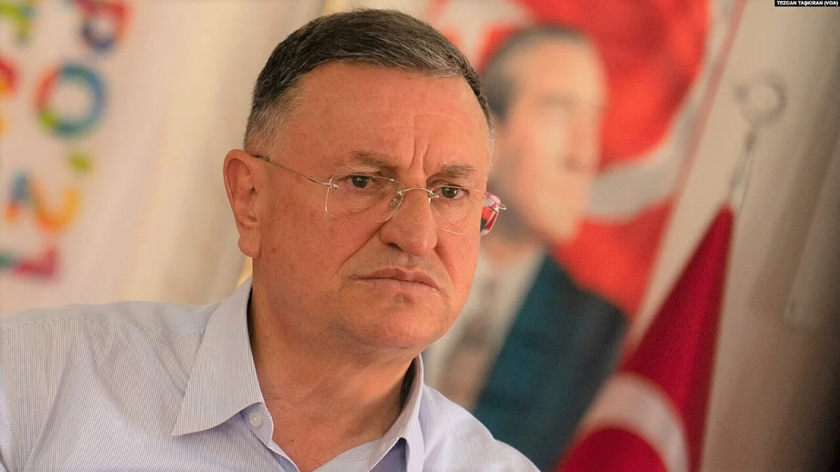 Lütfü Savaş Kimdir? Aslen Nereli, Kaç Yaşında, Siyasetçi