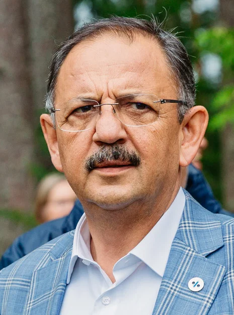 Mehmet Özhaseki Kimdir? Aslen Nereli, Kaç Yaşında Hayatı ve Kariyeri