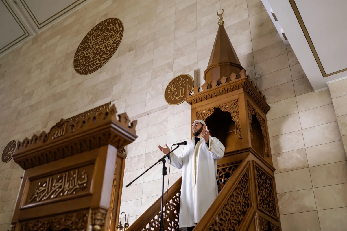 Milyonların Aradığı 26 Haziran Cuma Hutbesi Yayınlandı: Diyanet'in Bu Haftaki Mesajı Ne Oldu?
