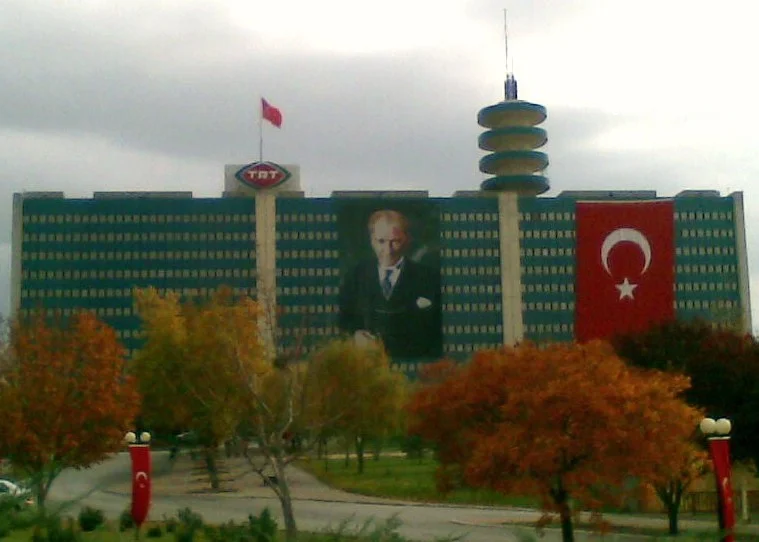 Milyonların Merak Ettiği TRT Gelirleri Nereye Gidiyor? İşte Resmi Raporlardaki Gerçekler