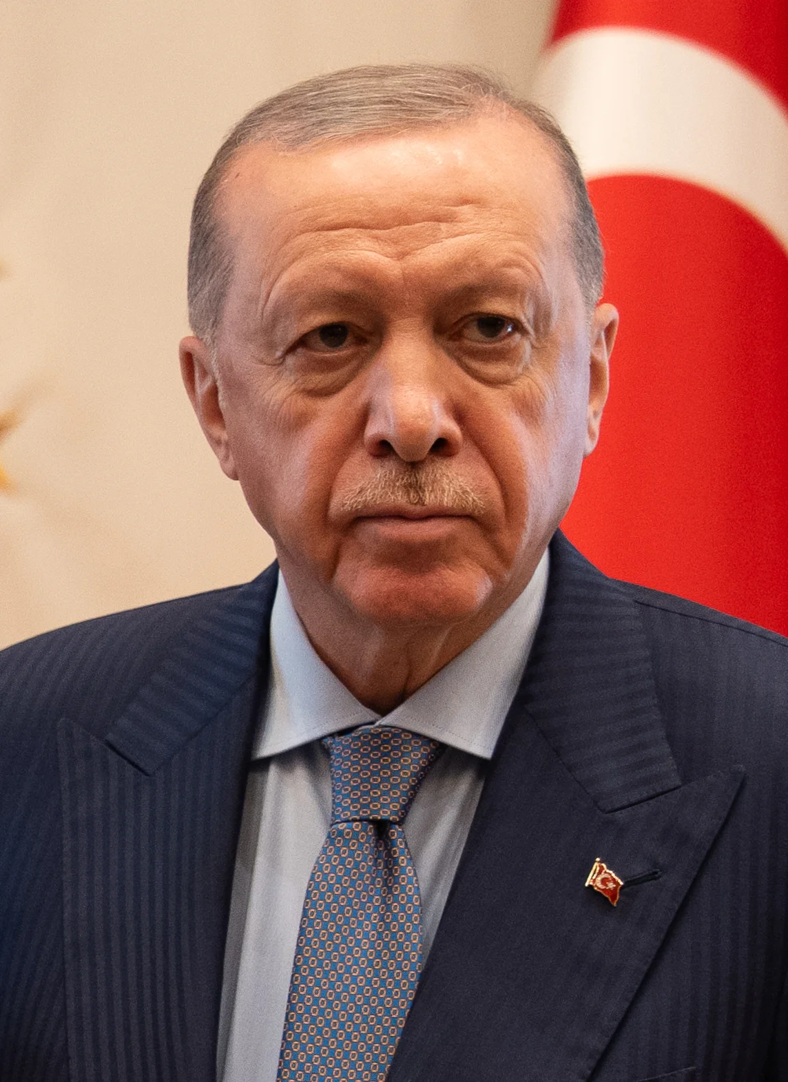 Recep Tayyip Erdoğan Kimdir? Aslen Nereli, Kaç Yaşında Hayatı ve Kariyeri