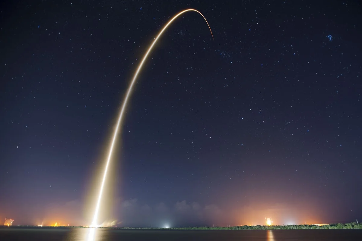 SpaceX Halka Arz Edildi, Elon Musk Trilyoner Oldu: Küresel Piyasaları Sarsacak 'Zorunlu Alım' Dalgası Başlıyor