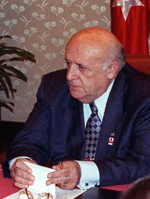 Süleyman Demirel Kimdir? Aslen Nereli, Kaç Yaşında Hayatı ve Kariyeri