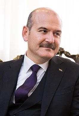 Süleyman Soylu Kimdir? Aslen Nereli, Kaç Yaşında Hayatı ve Kariyeri