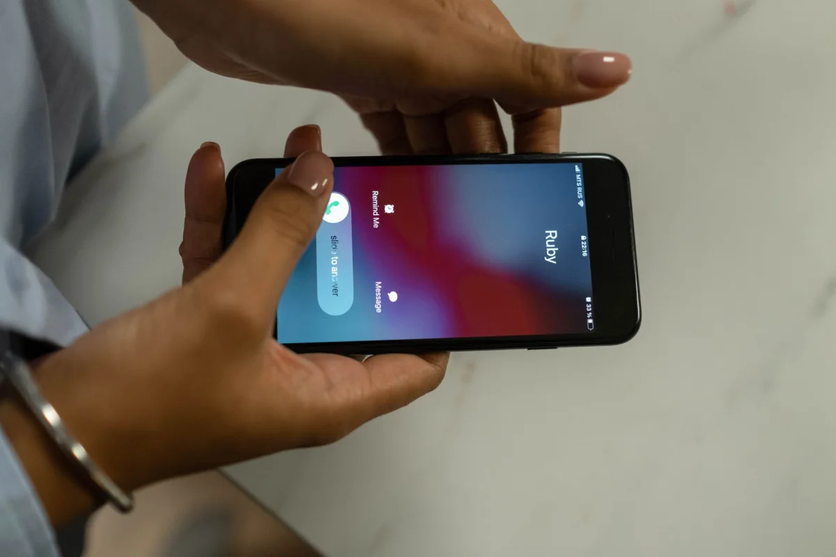 Telefonunuzu Artık Yapay Zeka Açacak: 30 Milyon Dolarlık Yatırım Neden Bu Sektöre Gitti?