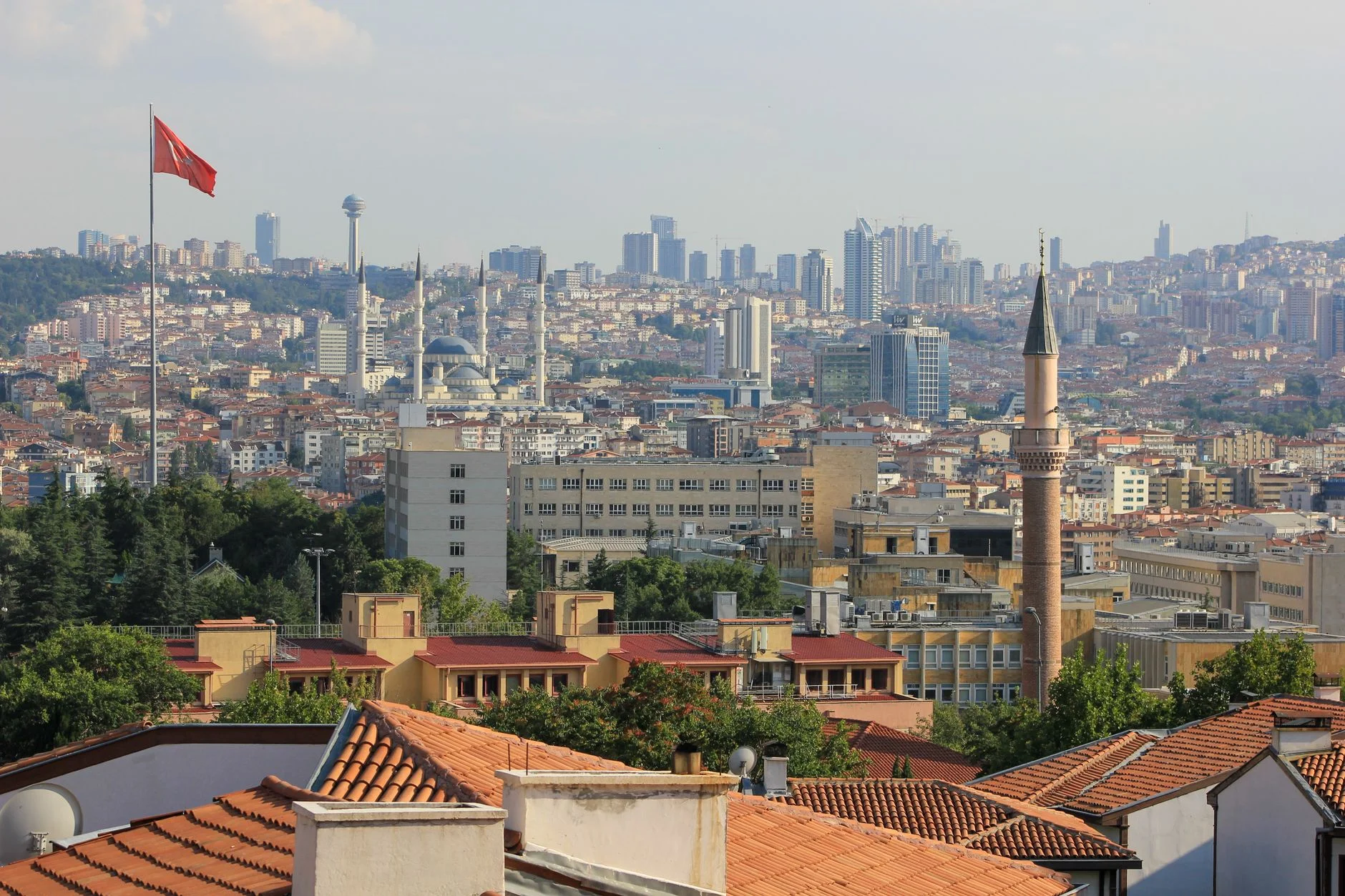 Türkiye'nin Yükselen Şehirleri: Göç, Yatırım ve Yaşam Kalitesi Dinamikleri 2024 Verileriyle
