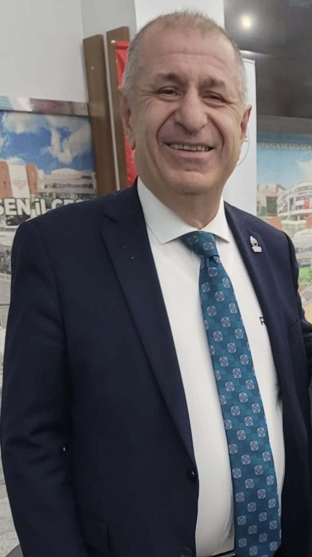 Ümit Özdağ Kimdir? Aslen Nereli, Kaç Yaşında, Siyasetçi